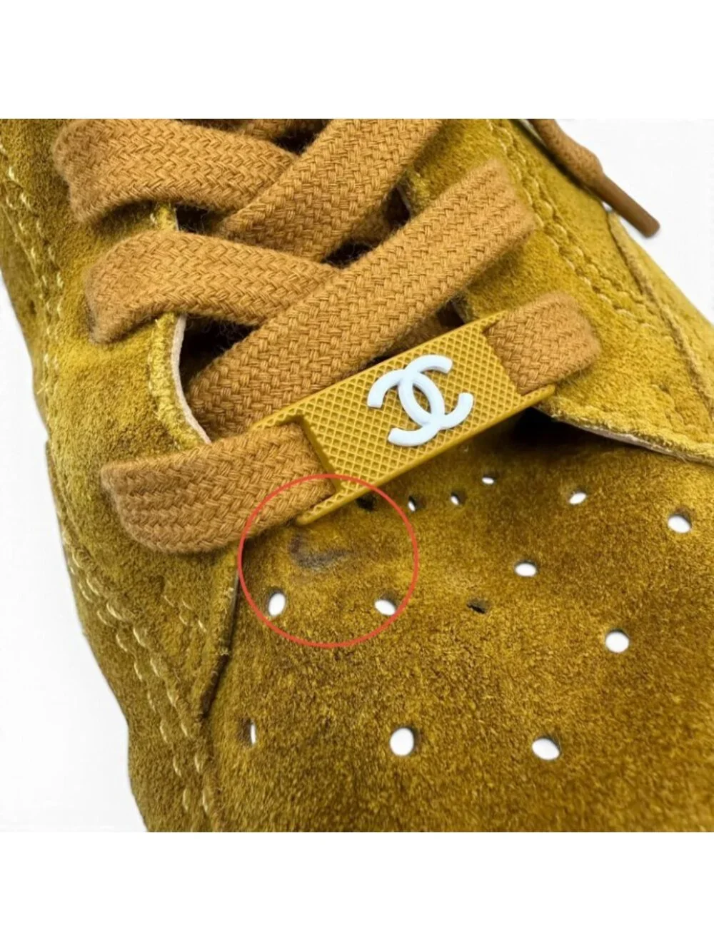 Chanel CC Logo Suede Leather Low-Top Sneakers Brown